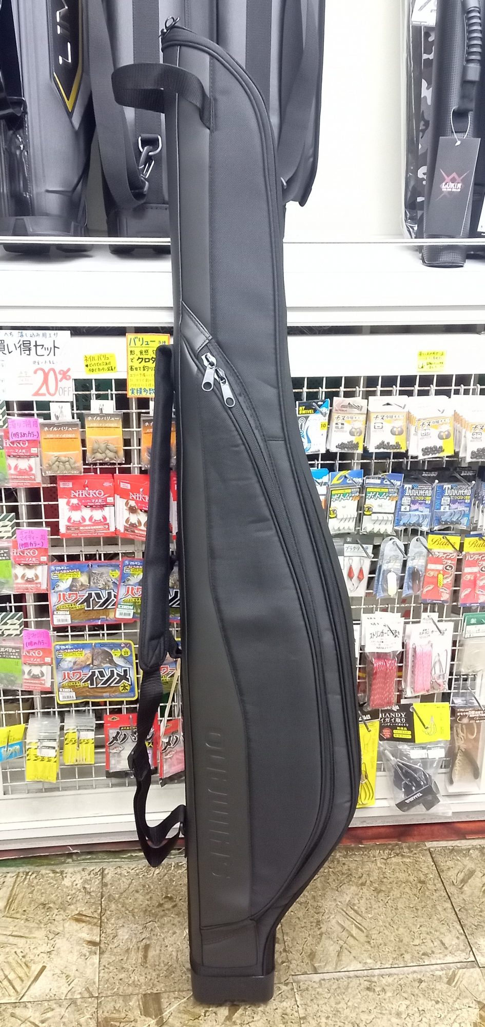 海外で買 新品 シマノ 22ロッドケースリールイン BR421V145WBK